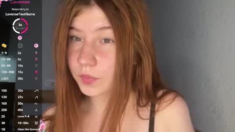 Snapshot of unicuty chatting on July 17, 2026, 2:13 pm Mila here online show from July 17, 2026, 2:13 pm