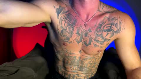 Snapshot of universitaria_ chatting on May 7, 2026, 10:48 pm universitaria_ online show from May 7, 2026, 10:48 pm