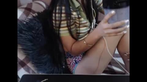 unlimitedloving online show from December 7, 2024, 8:27 pm