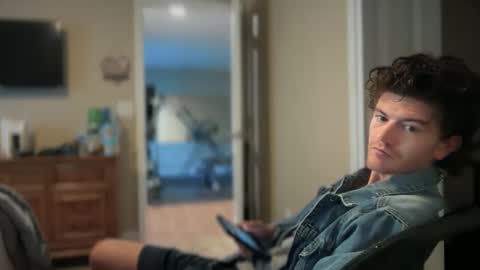 Stepbro online show from September 21, 2025, 11:34 am