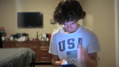 Stepbro online show from October 9, 2025, 11:52 am