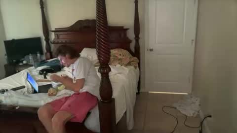 Stepbro online show from November 16, 2025, 10:15 pm