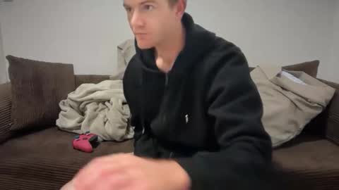 Stepbro online show from January 18, 2026, 9:18 pm