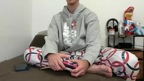 Stepbro online show from February 28, 2026, 7:26 pm