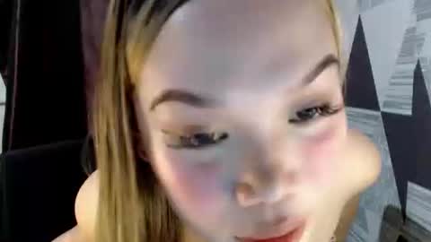 anarose online show from October 14, 2025, 6:52 pm