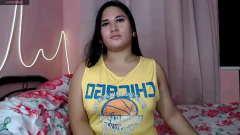Snapshot of ur_baby_rebbecca chatting on April 20, 2026, 11:13 am SINGLE online show from April 20, 2026, 11:13 am