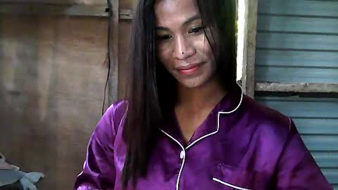Snapshot of ur_hottest_girl chatting on July 14, 2026, 2:27 am ur_hottest_girl online show from July 14, 2026, 2:27 am