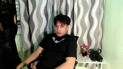 Snapshot of ur_jadelover chatting on June 16, 2026, 6:32 pm JADE online show from June 16, 2026, 6:32 pm