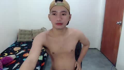 Snapshot of ur_joshuahotnotch chatting on June 8, 2026, 5:13 pm ur_joshuahotnotch online show from June 8, 2026, 5:13 pm