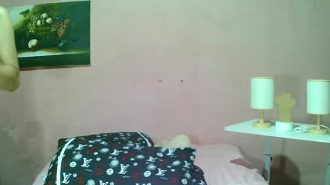 ur_sexybabe_ehra online show from January 6, 2025, 4:47 am