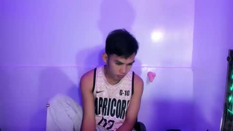 ur_shan21 online show from May 10, 2026, 7:30 pm