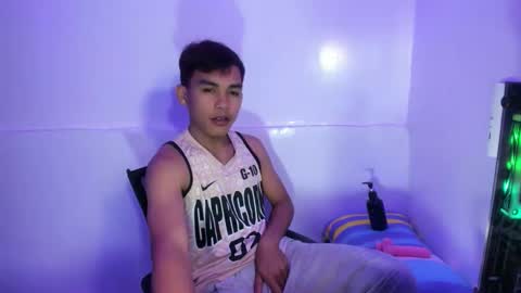 ur_shan21 online show from May 16, 2026, 5:15 am