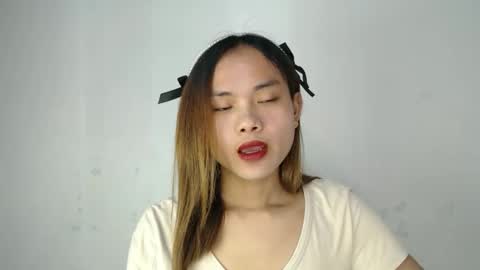Snapshot of urasian_crisa chatting on May 7, 2026, 5:24 am urasian_crisa online show from May 7, 2026, 5:24 am