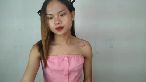 Snapshot of urasian_crisa chatting on May 16, 2026, 10:36 am urasian_crisa online show from May 16, 2026, 10:36 am