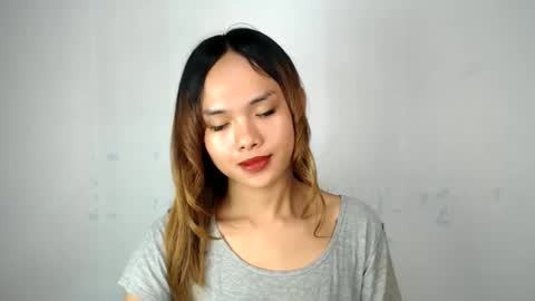 Snapshot of urasian_crisa chatting on June 1, 2026, 3:47 pm urasian_crisa online show from June 1, 2026, 3:47 pm