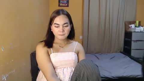 Snapshot of urasian_kat chatting on March 1, 2026, 1:29 am urasian_kat online show from March 1, 2026, 1:29 am