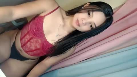 urasian_latinaxxx online show from May 27, 2026, 6:54 am
