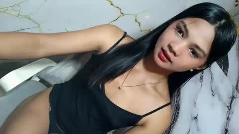 urasian_latinaxxx online show from July 2, 2026, 12:54 am