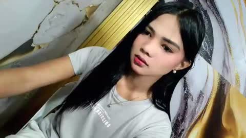 urasian_latinaxxx online show from July 24, 2026, 11:25 pm