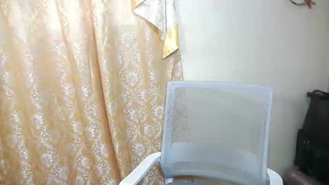 Snapshot of urasian_pinayjessaxxx chatting on April 21, 2026, 2:51 am urasian_pinayjessaxxx online show from April 21, 2026, 2:51 am