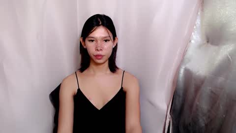 Snapshot of urasian_prettyjane chatting on November 14, 2025, 1:26 am Jane online show from November 14, 2025, 1:26 am