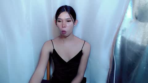 Snapshot of urasian_prettyjane chatting on December 1, 2025, 2:11 pm Jane online show from December 1, 2025, 2:11 pm