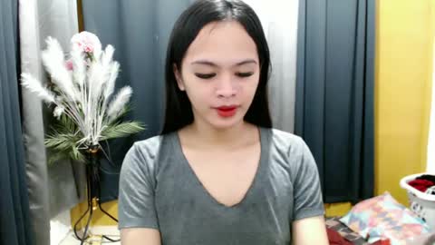 Snapshot of urasiancumgirl_ chatting on June 24, 2026, 4:17 pm urasiancumgirl_ online show from June 24, 2026, 4:17 pm