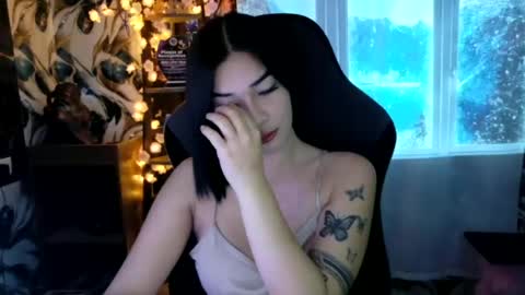 jess online show from June 20, 2026, 6:38 am