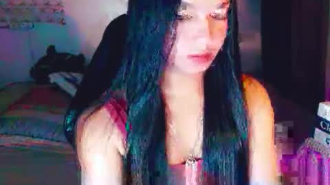 Elizabeth online show from September 16, 2025, 12:33 am