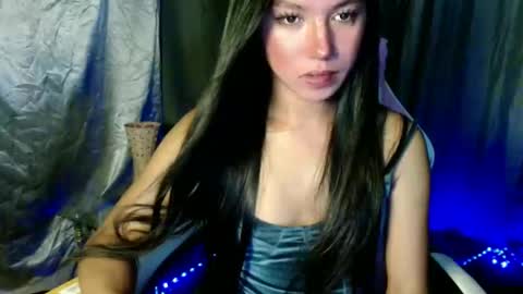 Snapshot of urasiansexbombgirlxxx chatting on April 11, 2026, 4:11 pm Elizabeth online show from April 11, 2026, 4:11 pm