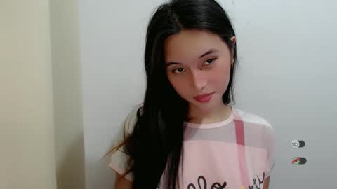 SHIZUKA online show from May 25, 2026, 2:28 am