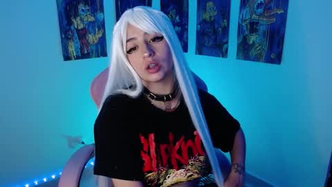 Danielle  online show from February 21, 2025, 3:01 am