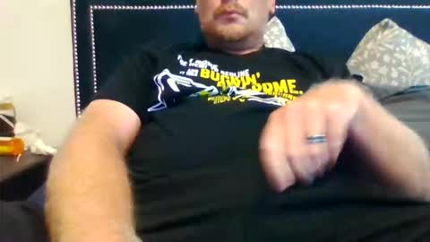 Snapshot of urbigfun chatting on April 21, 2026, 11:29 pm YBF online show from April 21, 2026, 11:29 pm