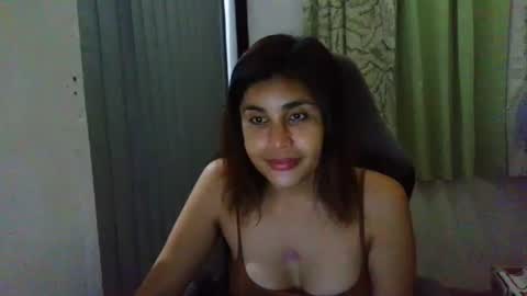 urblossom_vergoxx online show from July 4, 2026, 7:31 pm