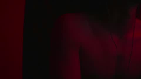 urboytoy_512 online show from March 5, 2025, 8:32 am