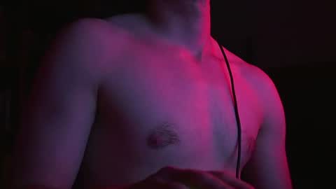 Snapshot of urboytoy_512 chatting on July 24, 2026, 5:44 pm urboytoy_512 online show from July 24, 2026, 5:44 pm