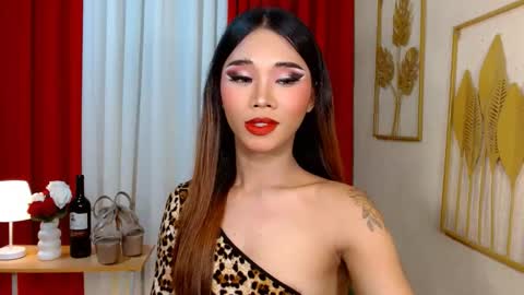 UrCaptivatingMaria online show from October 21, 2025, 3:46 pm