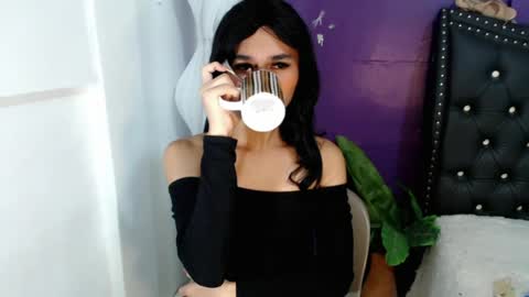 Snapshot of urcumcandymuse_ chatting on July 9, 2026, 1:42 am CALL ME TINE online show from July 9, 2026, 1:42 am