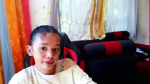 Sweetacyl online show from July 27, 2026, 4:19 am