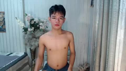 Snapshot of urdreamboy_doms chatting on April 13, 2026, 6:02 pm urdreamboy_doms online show from April 13, 2026, 6:02 pm