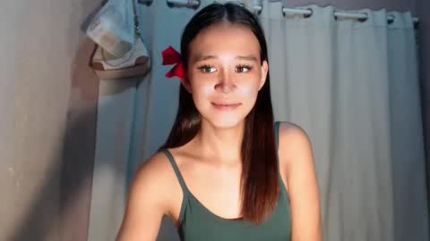 Snapshot of urdreamgirl_stephanie chatting on May 2, 2026, 1:05 pm stephanie online show from May 2, 2026, 1:05 pm