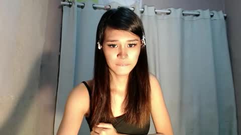Snapshot of urdreamgirl_stephanie chatting on May 16, 2026, 10:23 am stephanie online show from May 16, 2026, 10:23 am