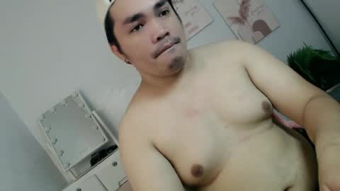 ure_fattytoy143 online show from July 4, 2026, 5:13 am
