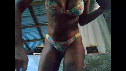 Snapshot of urfantasy2025 chatting on February 24, 2025, 2:37 pm urfantasy2025 online show from February 24, 2025, 2:37 pm