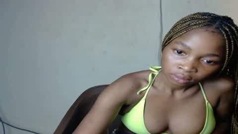 Snapshot of urflirtydoll chatting on January 13, 2025, 7:31 pm urflirtydoll online show from January 13, 2025, 7:31 pm