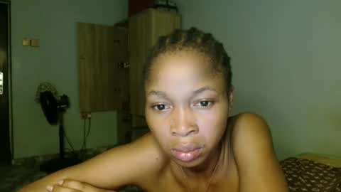 urflirtydoll online show from April 21, 2026, 11:18 pm