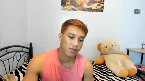 urfucker_vinz online show from May 19, 2026, 1:56 am