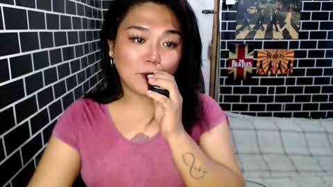 Dimple online show from September 11, 2025, 2:33 am