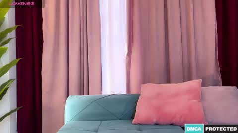 Jenny online show from December 11, 2024, 5:32 am