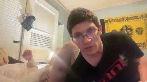 urgrlkandalee online show from April 5, 2026, 9:17 am